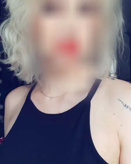 Jovana, 37