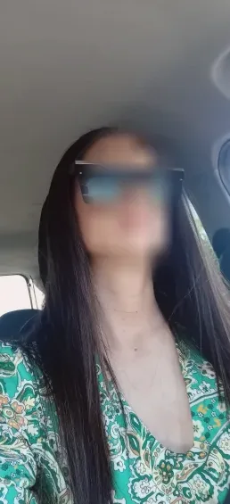 Karoline, 39