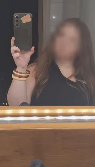 Katja, 19