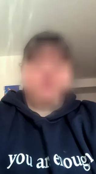 Laura, 31