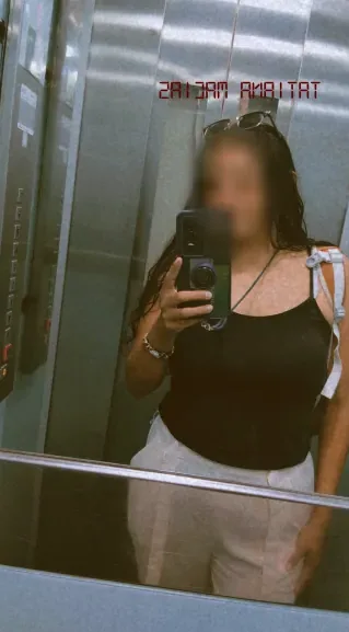 Lea, 30