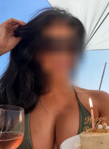 Sanne, 40